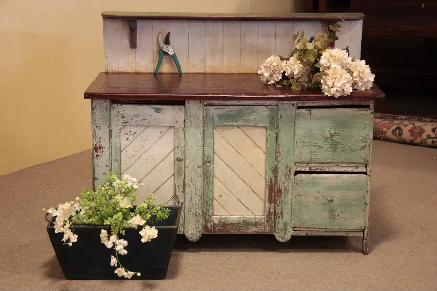 Photo of Primitive Dry Sink or Country Potting Bench