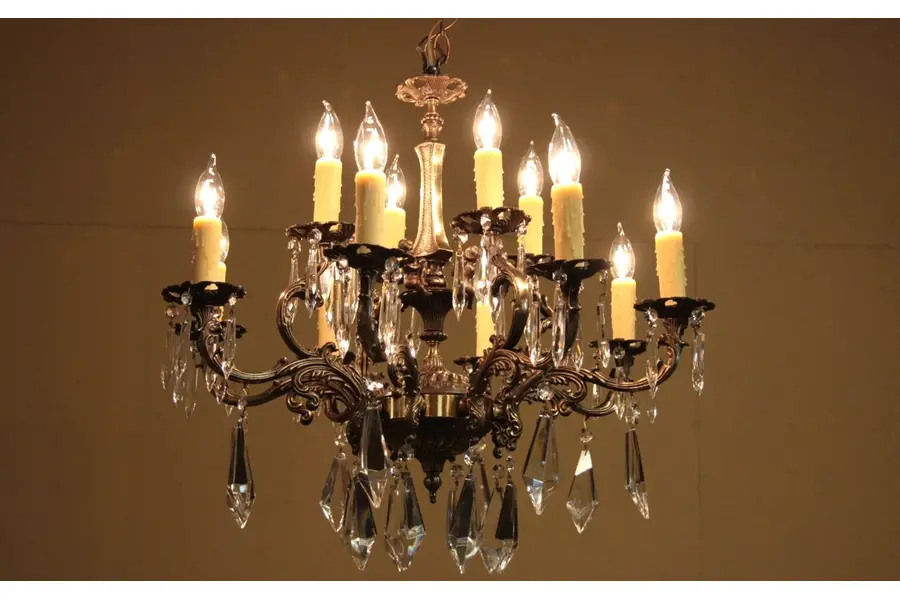 Photo of Crystal Chandelier, 12 Candles & Cherubs