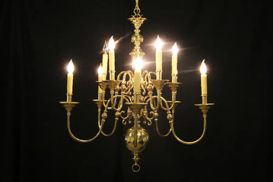 Photo of Georgian Style Vintage 10 Candle Brass Chandelier Georgian Style Vintage 10 Can