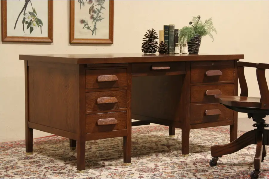 Photo of Arts & Crafts Mission Oak 1915 Antique Executive Desk