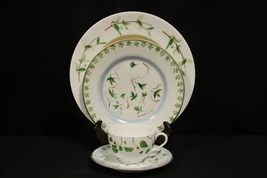 Photo of Raynauld Limoges Christian Tortu China 4 Pc, Place Setting Verdure Pattern