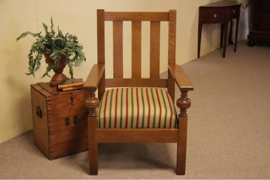 Photo of Mission Oak Arts & Crafts Antique Armchair