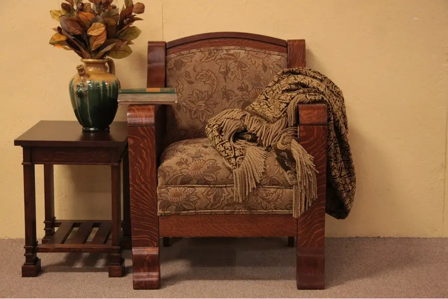 Photo of Arts & Crafts Mission Oak Antique Armchair