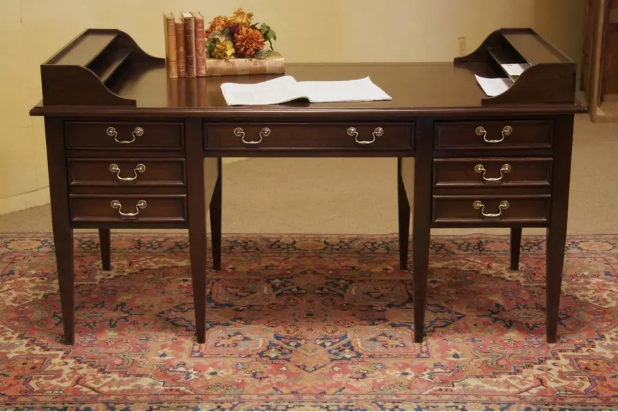 Photo of Sligh George Washington Cherry Desk