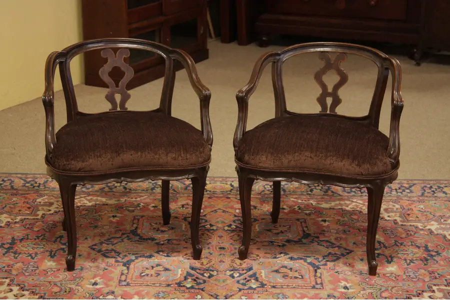 Photo of Pair Italian Carved Antique Armchairs
