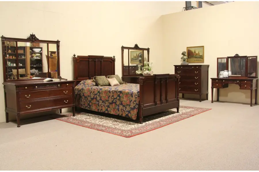 Photo of Carved Mahogany 5 Pc. 1910 Queen Size Bedroom Set