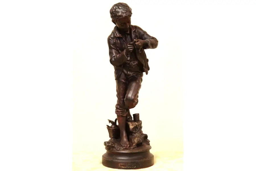 Photo of Statue of Fisherman, Le Pecheur