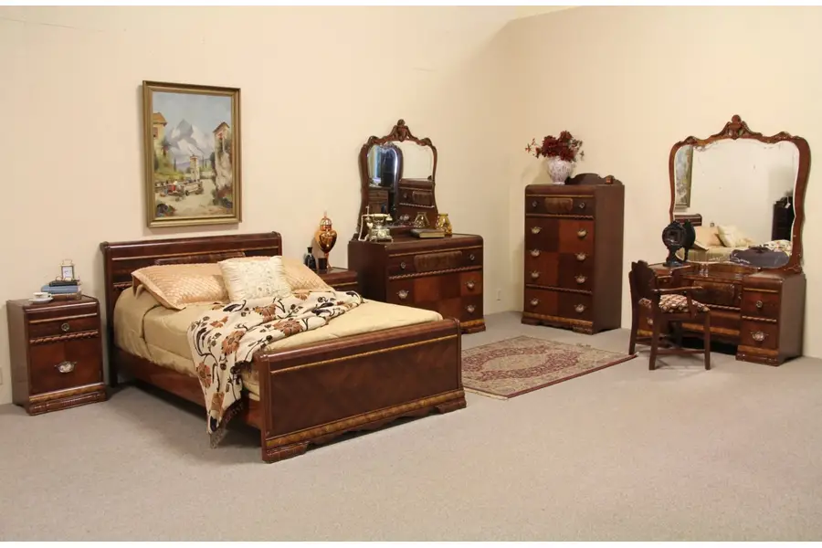 Photo of Art Deco Waterfall 7 Pc. Bedroom Set, Full Size