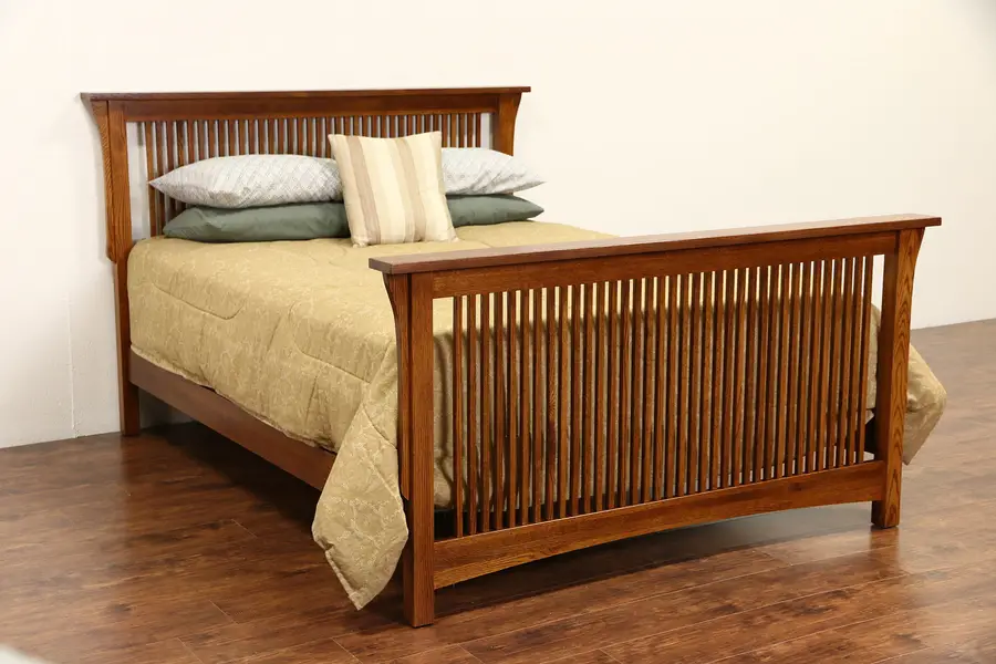Photo of Arts & Crafts Mission Oak Vintage Craftsman Queen Size Bed