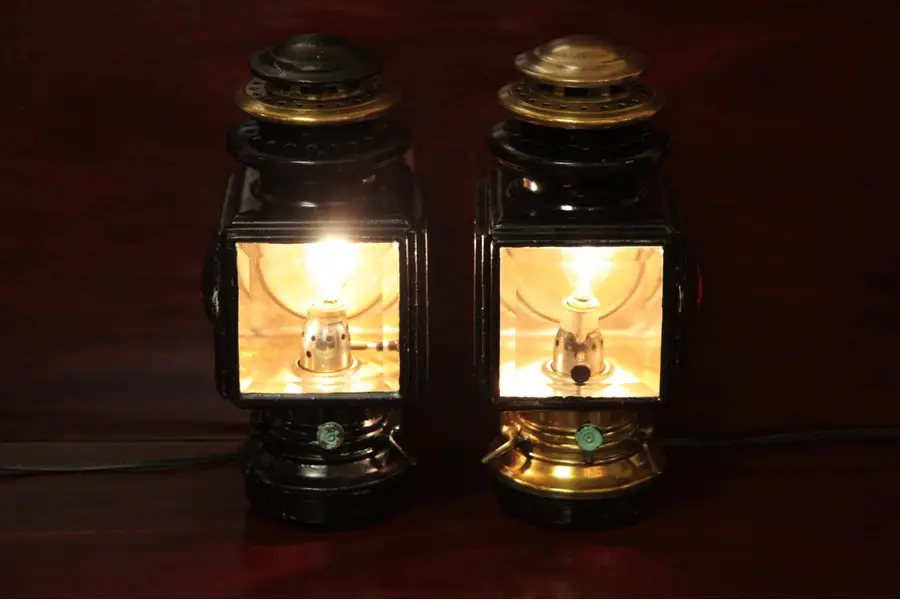 Photo of Pair of Carriage or Automobile Lamps, 1900