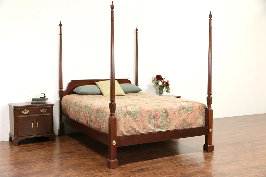 Photo of Baker Signed Rice Plantation Queen Size Vintage Poster Bed