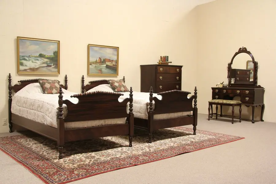 Photo of Berkey & Gay 1925 Antique Mahogany 5 Pc. Bedroom Set, Twin Beds