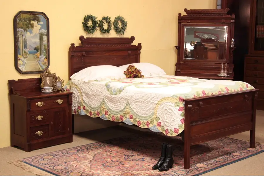Photo of Victorian Eastlake Spoon Carved Queen Bedroom Set