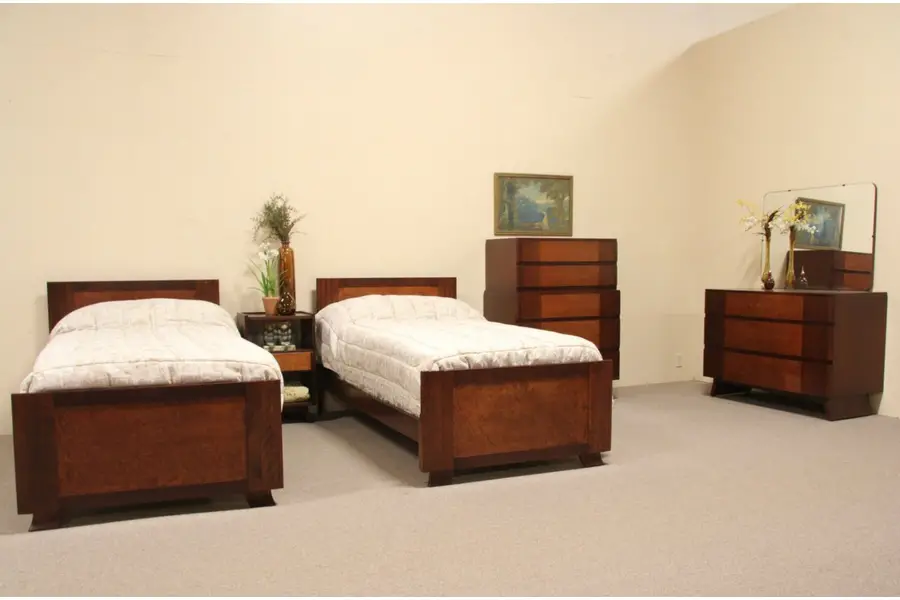 Photo of Midcentury Modern Vintage R Way Twin Bedroom Set