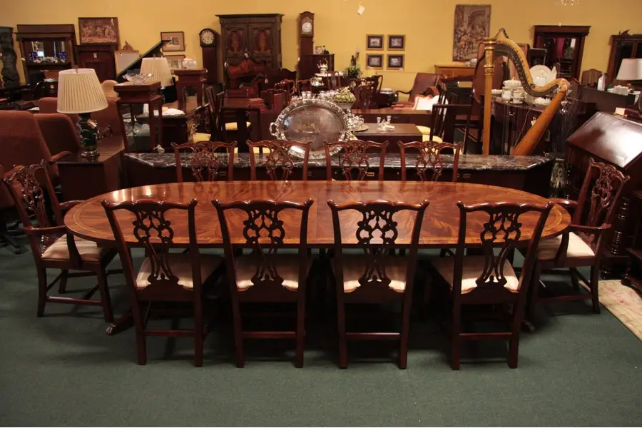 Photo of Georgian Dining Set 11' Oval Sunburst Table 10 Chair