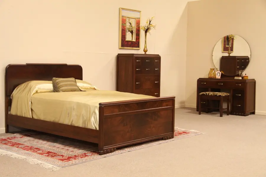 Photo of Art Deco Full Size Bedroom Set