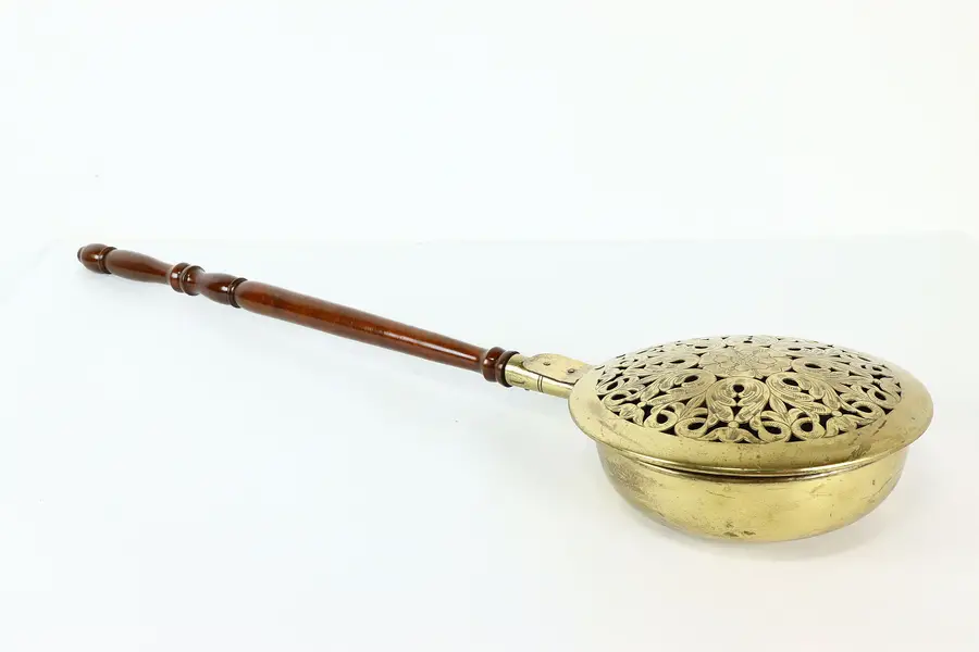 Photo of Victorian Farmhouse Antique English Brass Bed Warmer Pan, Peerage
