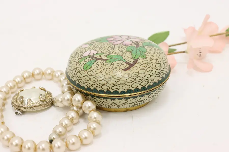 Photo of Chinese Cloisonne Traditional Vintage Enamel Jewelry Box