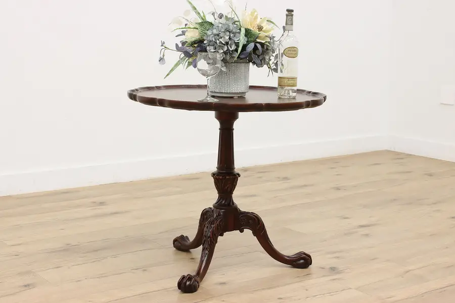 Photo of Georgian Vintage Mahogany Center or Tea Table, Imperial