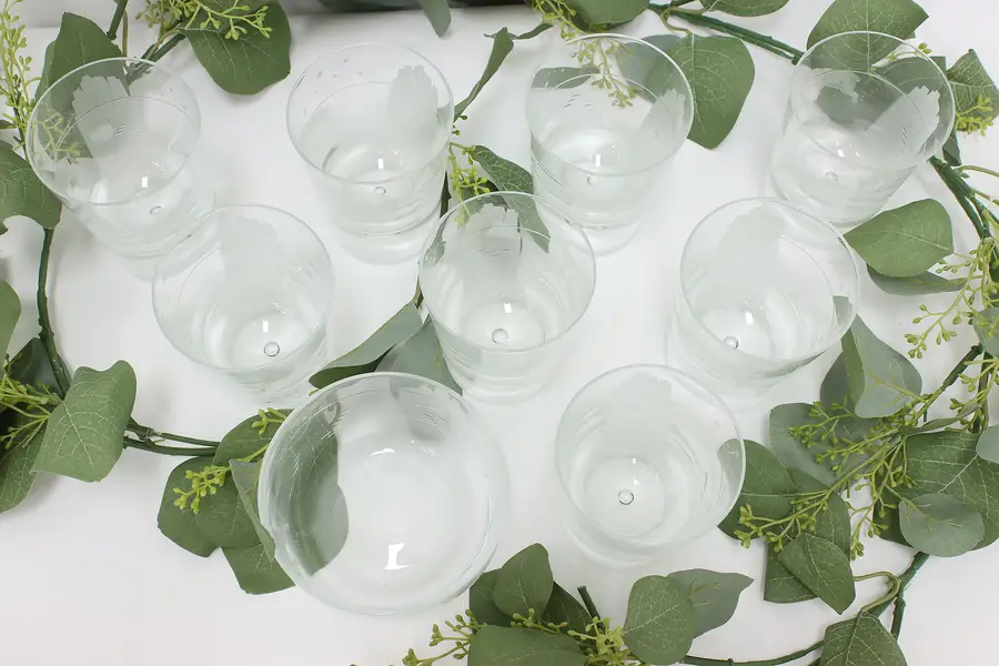 Photo of Set of 8 Vintage Etched Polar Bear Glasses & Bowl, R. Lapsys