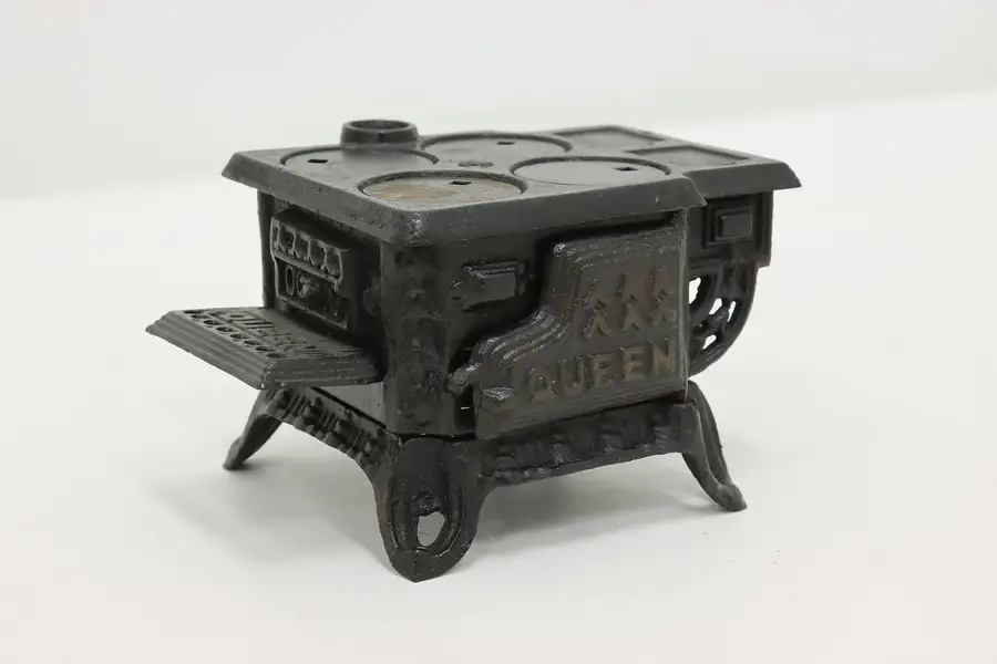 Photo of Queen Vintage Painted Cast Iron Miniature Stove