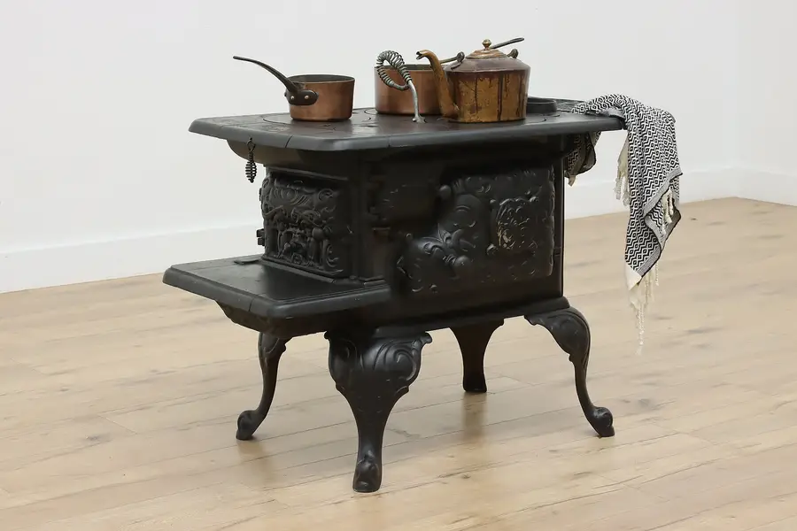 Photo of Victorian Antique Cast Iron Kitchen Cook Stove, Peninsular
