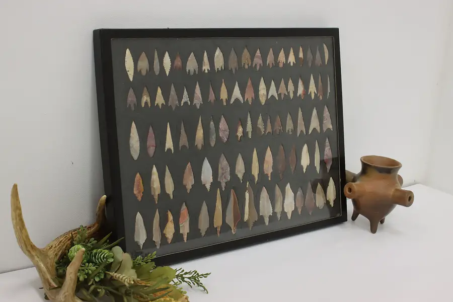 Photo of Collection of Antique Indigenous Stone Points & Arrowheads