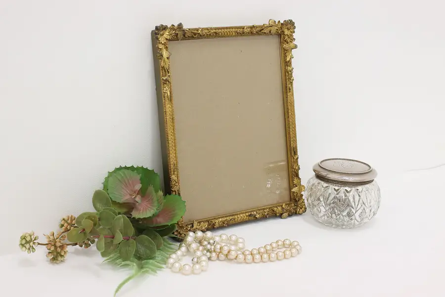 Photo of Victorian Antique Carved Gilt 6x8 Picture Mirror Frame