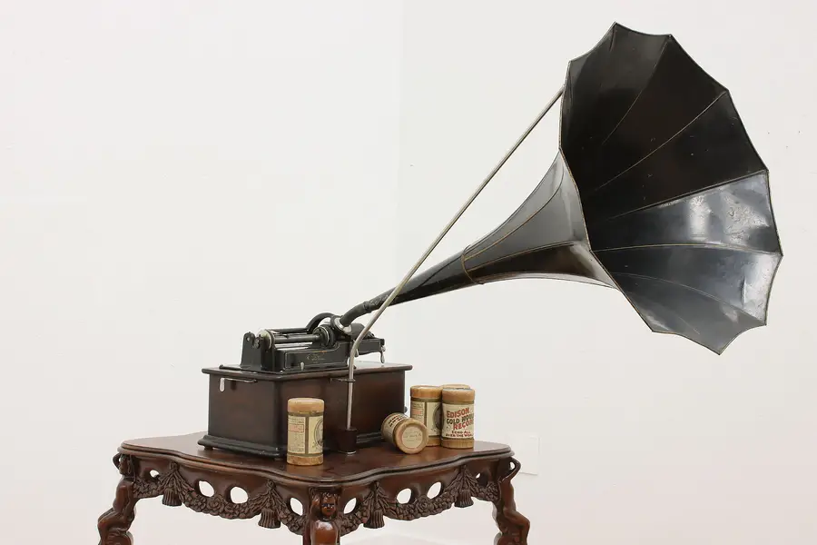 Photo of Oak Cylinder Phonograph Morning Glory Horn, Records Edison