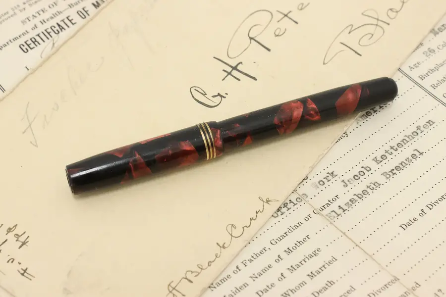 Photo of Parker Vintage Deluxe Challenger Fountain Pen