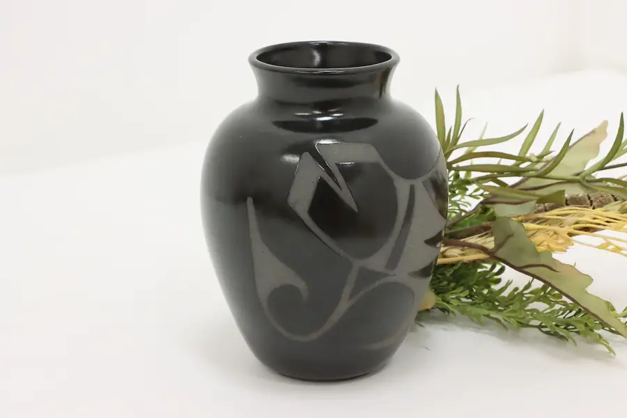 Photo of Mexican Mata Ortiz Vintage Blackware Pottery Vase Signed