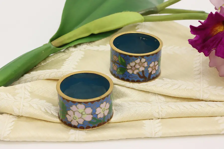 Photo of Pair of Vintage Chinese Traditional Cloisonne Napkin Rings