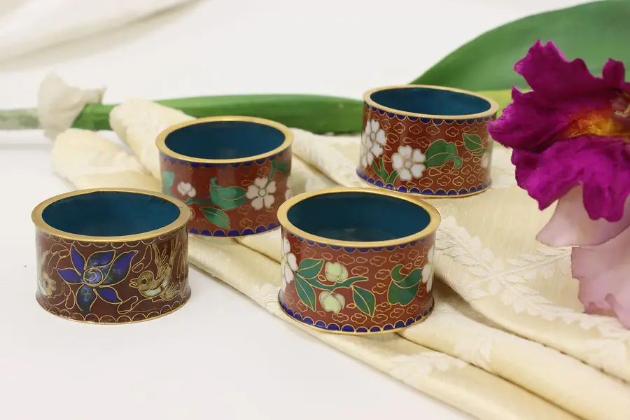 Photo of Set of 4 Vintage Chinese Traditional Cloisonne Napkin Rings