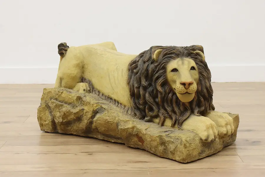 Photo of Lion Sculpture Vintage Resin, Coffee Table Base, AGG