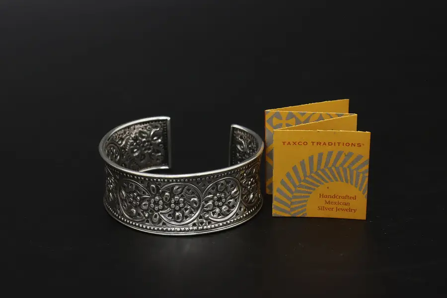 Photo of Mexican Design Vintage Sterling Silver Cuff Bracelet