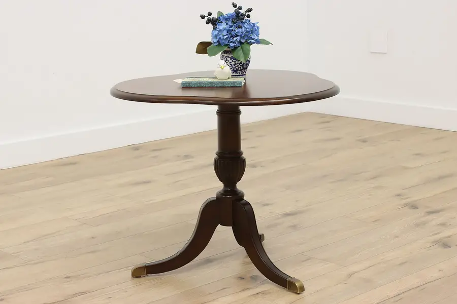 Photo of Georgian Vintage Cherry Cloverleaf Side or Tea Table Mersman