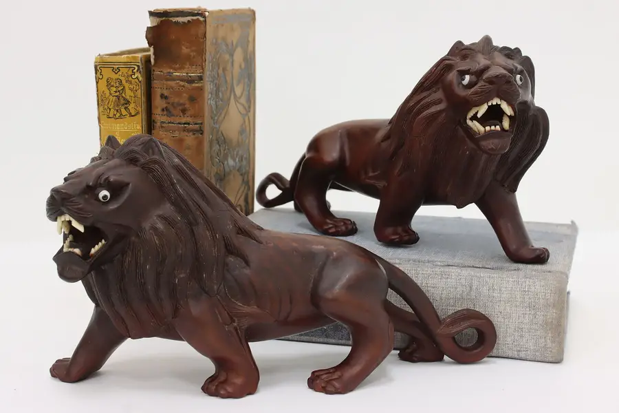 Photo of Pair of Chinese Vintage Carved Roaring Lion Sculptures