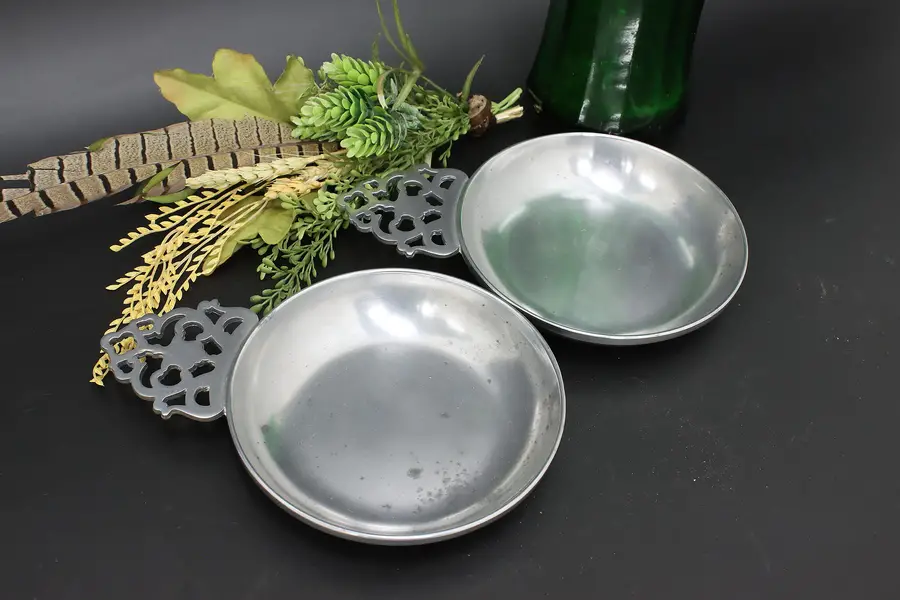 Photo of Pair of German Vintage Pewter Porringers or Bowls, Stede