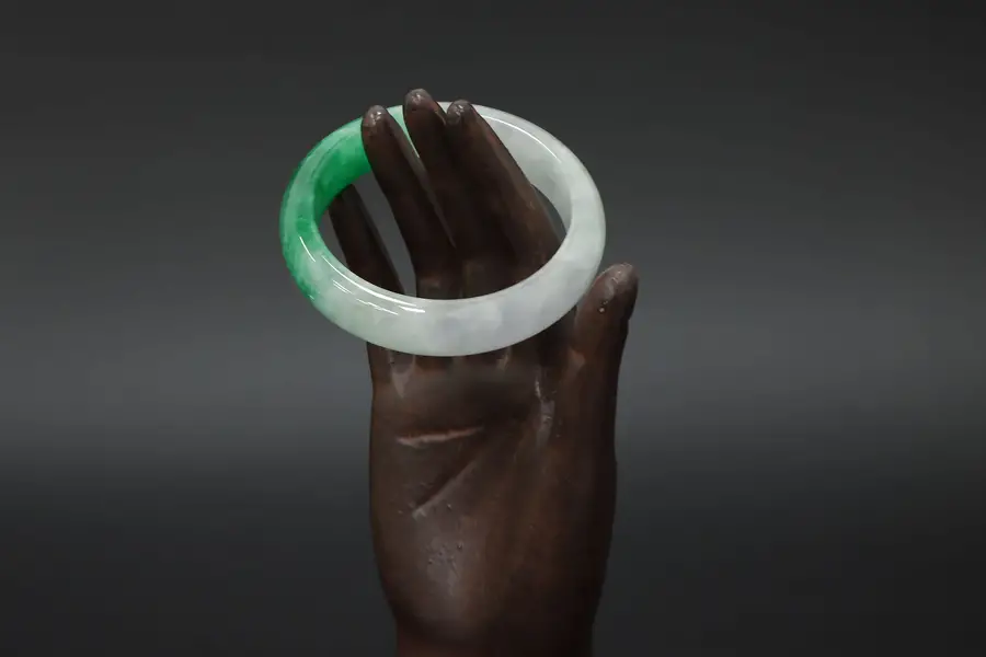 Photo of Vintage Green & White Polished Jade Bangle Bracelet