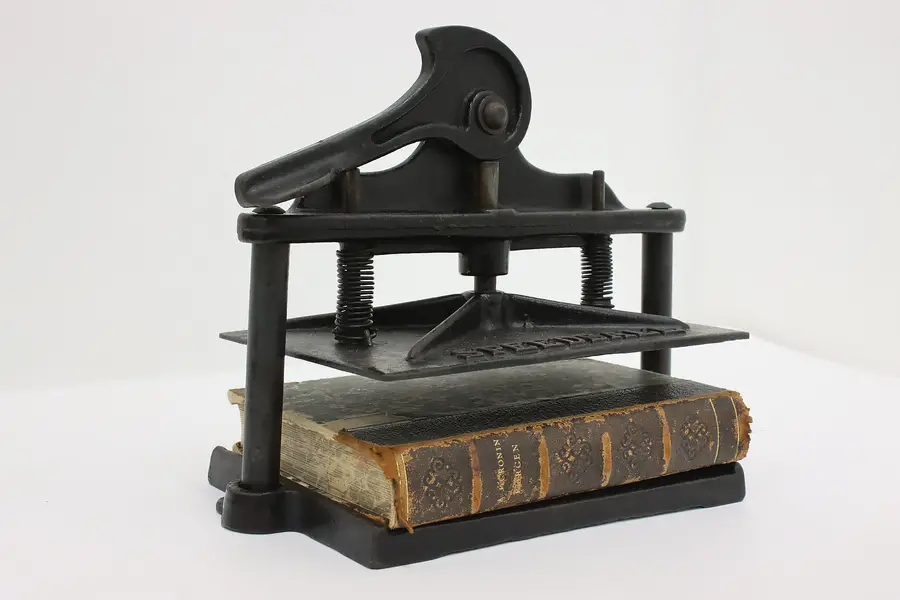 Photo of Victorian Antique Iron Book Copy Printing Press Speedball