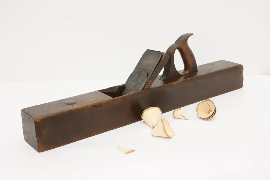 Photo of Farmhouse Antique Sandusky 26" Carpenter Woodworker Planer