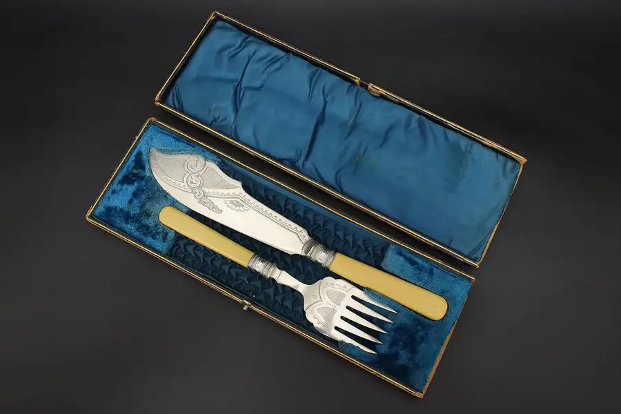 Photo of Victorian Antique Silverplate Fish Serving Set & Case