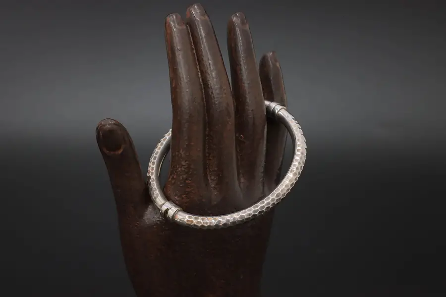 Photo of 925 Thailand Sterling Silver Hammered Bangle Cuff Bracelet