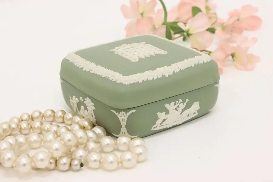 Photo of Wedgwood Vintage Green Jasperware Trinket or Jewelry Box