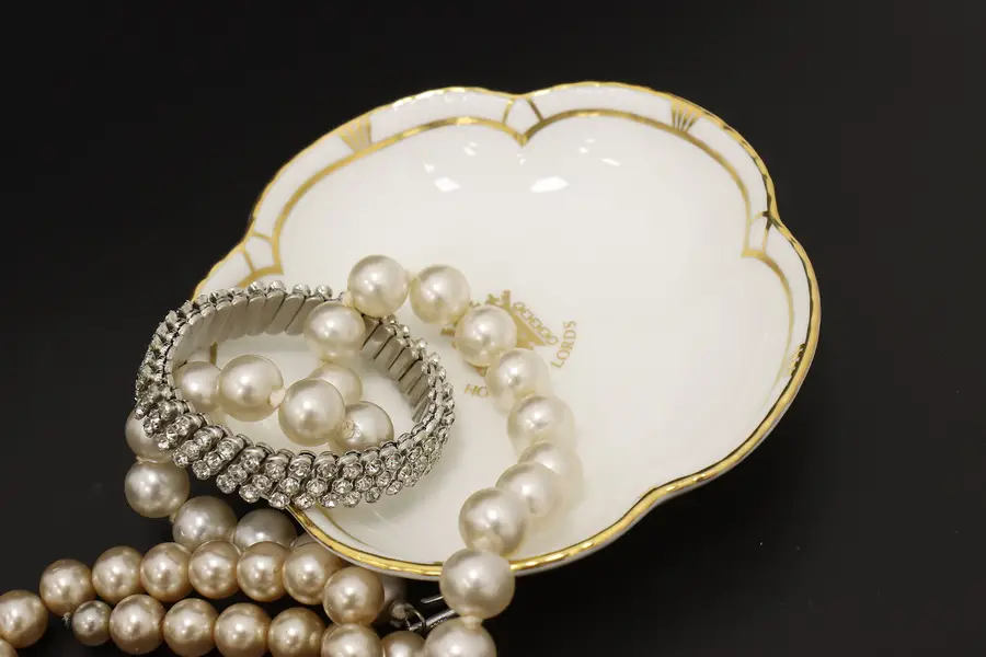 Photo of Derby Vintage Flower Shaped Jewel Tray Trinket Dish, Lords