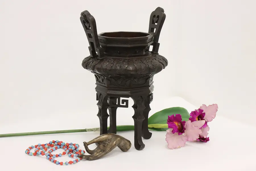 Photo of Asian Antique Bronze Jardiniere Urn Planter Dragons 15"