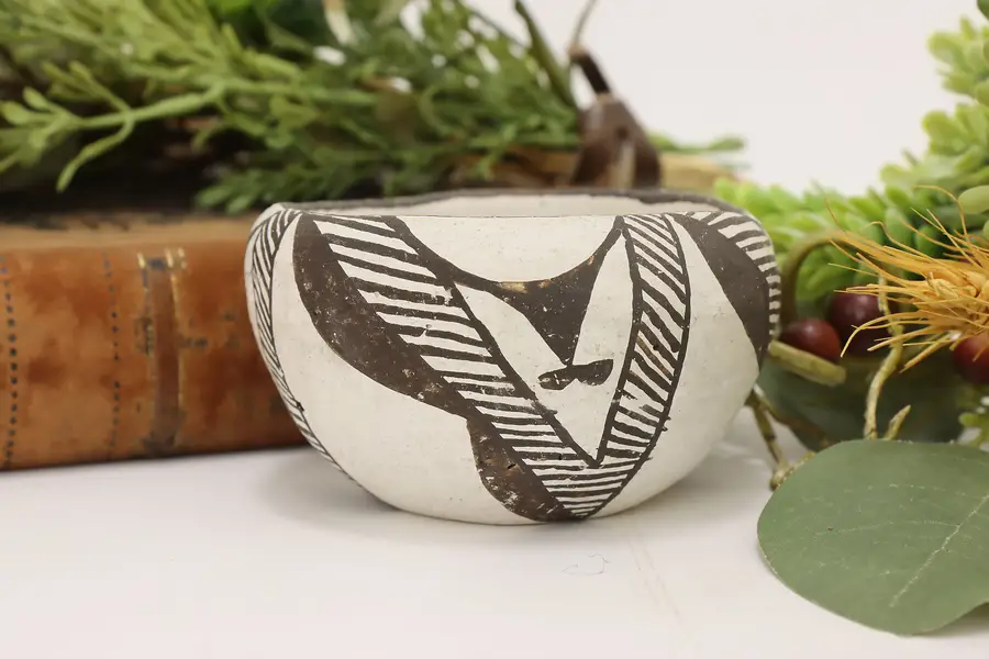 Photo of Acoma Pueblo Native American Vintage Handmade Pottery Bowl