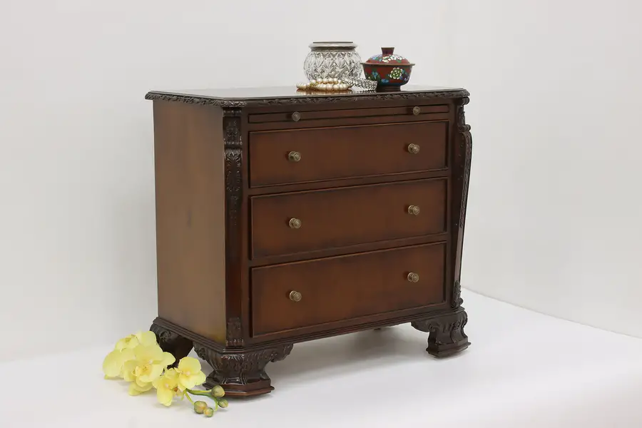 Photo of Georgian Vintage Mahogany Jewelry Collector Chest Maitland