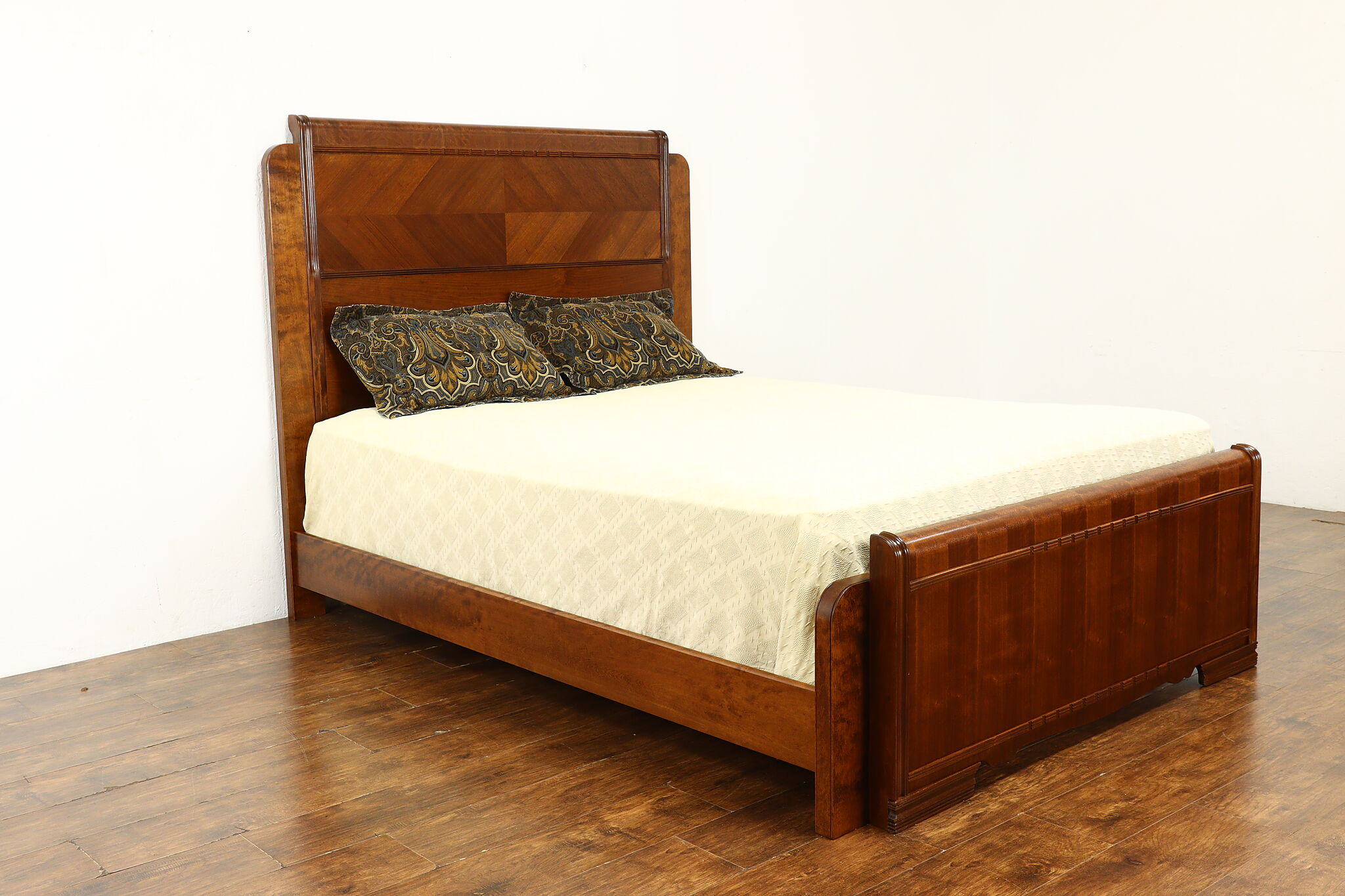 Art Deco Waterfall Design Vintage 3 Pc. Bedroom Set, Queen Size Bed