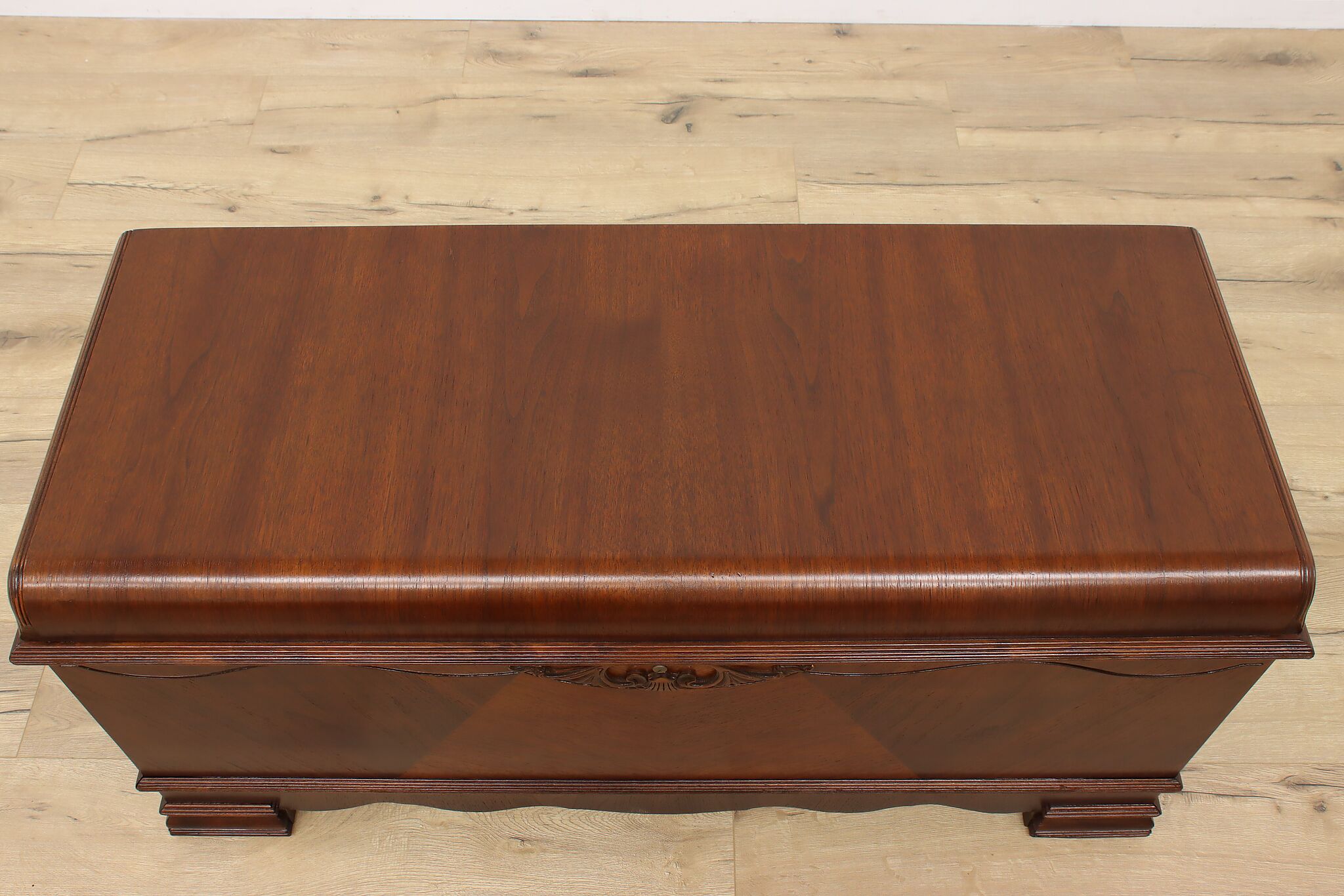 Coaster Cedar Chest